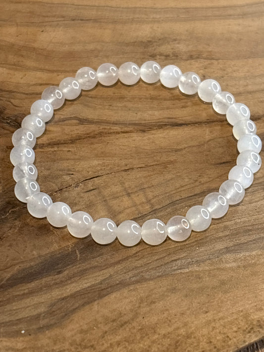 Pierre de Lune Bleuté